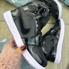 Jordan Coral | Negro