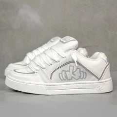 Lokal Preto | Blanco